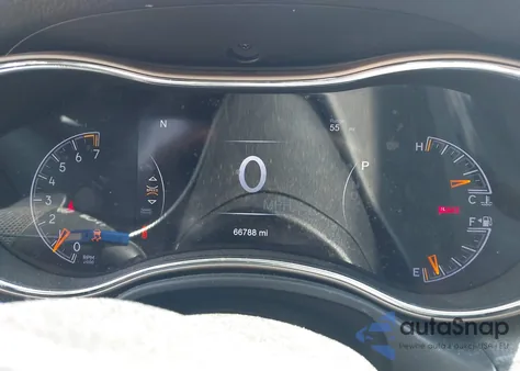 2017 Jeep Grand Cherokee Limited 4X4 z USA, uszkodzony, nr VIN 1C4RJFBG1HC951531